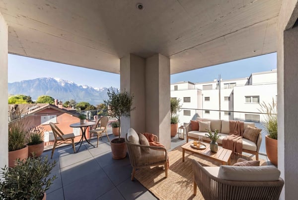 SEE- UND BERGSICHT AN DER RIVIERA - MODERNE 4.5 ZIMMER WOHNUNG 6