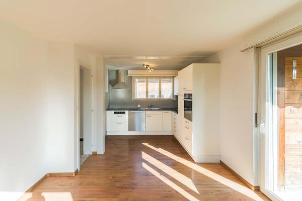 FREISTEHENDES EINFAMILIENHAUS MIT GROSSEM GARTEN UND WEITBLICK 7
