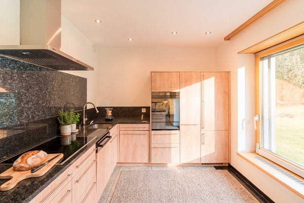 HOCHWERTIGE 3.5 ZIMMER GARTENWOHNUNG ZENTRAL IN DAVOS 3