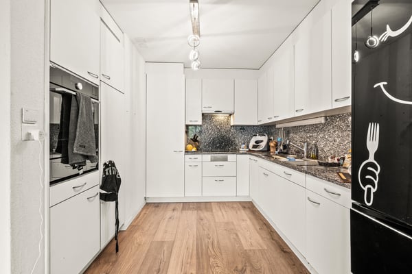 HELLE UND GEMÜTLICHE 5.5 ZIMMER MAISONETTE IN ZÜRICH-NORD 3