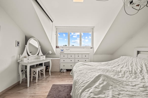 HELLE UND GEMÜTLICHE 5.5 ZIMMER MAISONETTE IN ZÜRICH-NORD 5