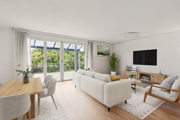 HELLE UND GEMÜTLICHE 5.5 ZIMMER MAISONETTE IN ZÜRICH-NORD 2