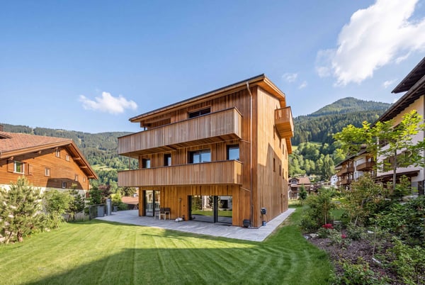 EXKLUSIVES LUXUSANWESEN TRIFFT ALPENARCHITEKTUR 7