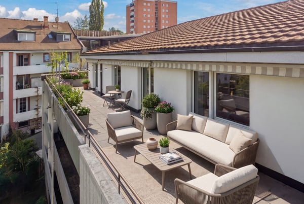 WOHNEN ÜBER DEN DÄCHERN - ATTIKAWOHNUNG MIT 118 M² TERRASSE 1