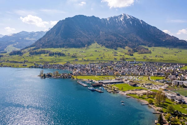 4.5 ZIMMER WOHNUNG MIT BLICK AUF DEN BÜRGENSTOCK 7