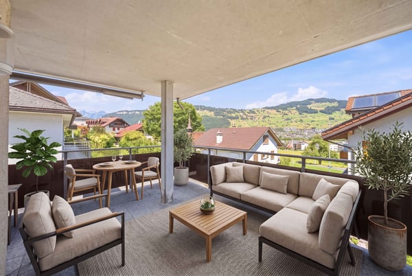 4.5 ZIMMER WOHNUNG MIT BLICK AUF DEN BÜRGENSTOCK 6