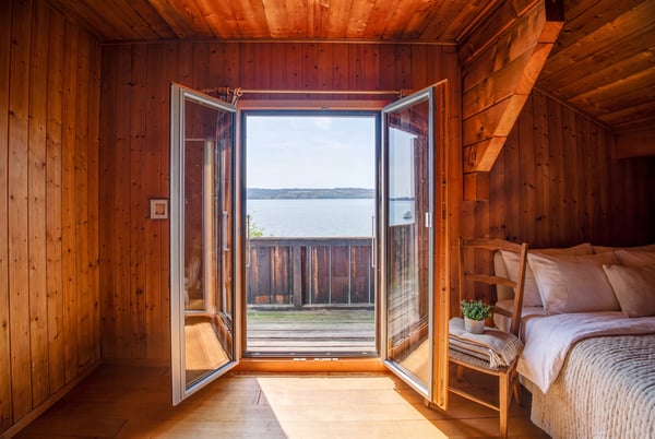 SEEZUGANG UND BOOTSPLATZ - CHARMANTES EINFAMILIENHAUS AM BIELERSEE 3