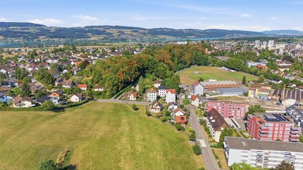 VOM GRUNDSTÜCK ZUM WOHNTRAUM - 699 M² BAULAND IN USTER 7