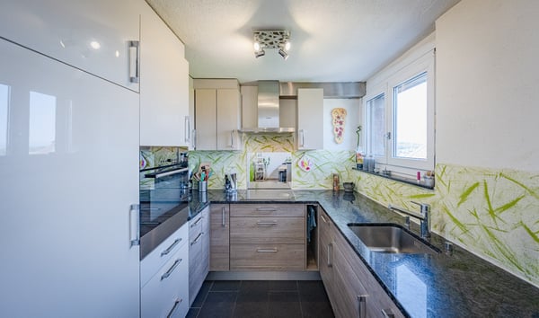 IHR ZUHAUSE ZWISCHEN SEE UND BERGEN - 4.5 ZIMMER REIHENMITTELHAUS IN SPIEZ 3