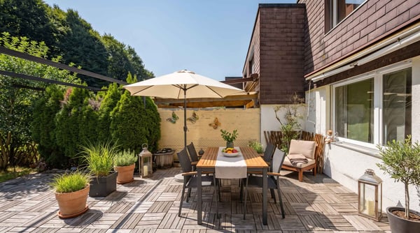 IHR ZUHAUSE ZWISCHEN SEE UND BERGEN - 4.5 ZIMMER REIHENMITTELHAUS IN SPIEZ 7