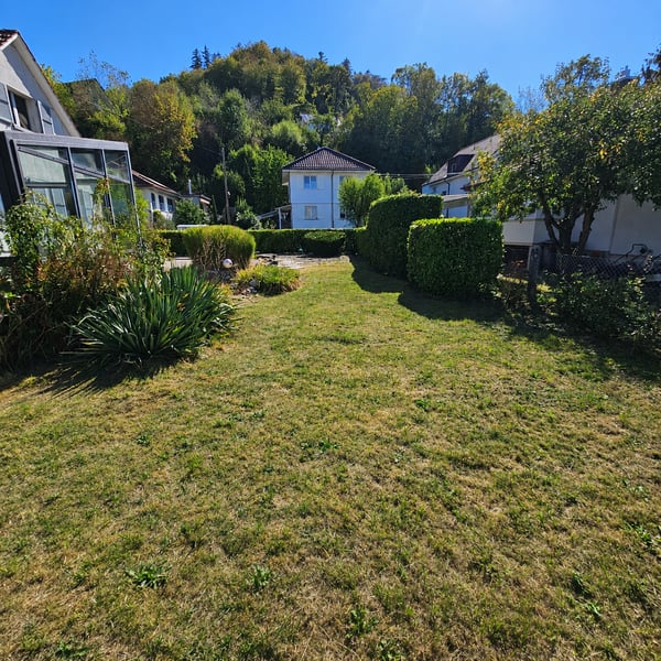 EINFAMILIENHAUS MIT GROSSEM GARTEN - BEFRISTET ZU MIETEN 7
