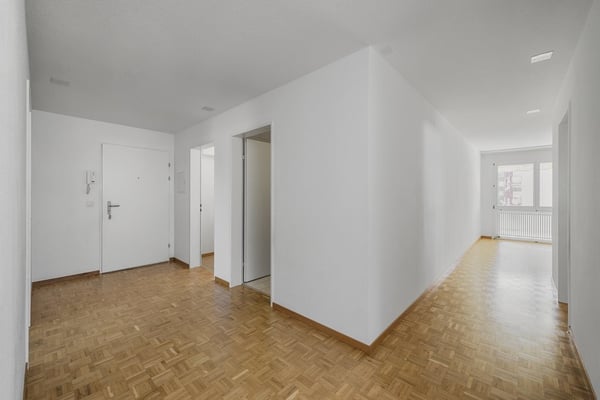 Ideal für Familien: 4.5 Zimmer-Wohnung im ländlichen Worben 5