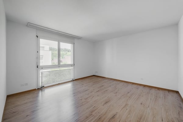 Ideal für Familien: 4.5 Zimmer-Wohnung im ländlichen Worben 8