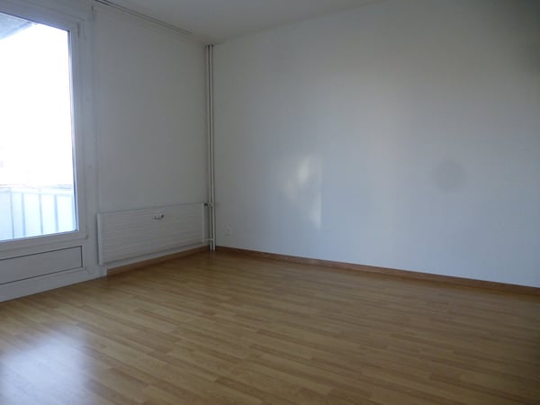 Helle grosszügige 1.5-Zimmerwohnung mit Balkon 8