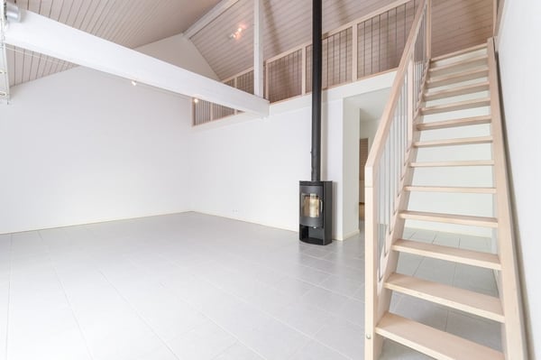 Wunderschöne und grosse Dachwohnung mit Galerie und Schwedenofen 5