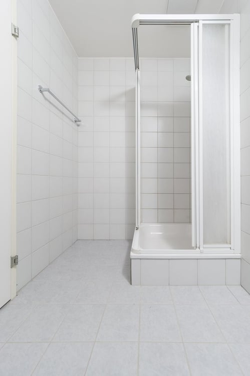 Wunderschöne und grosse Dachwohnung mit Galerie und Schwedenofen 10