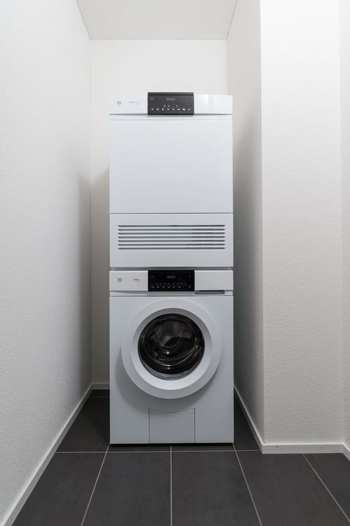 Grosszügige 3.5-Zimmerwohnung im Erdgeschoss 9