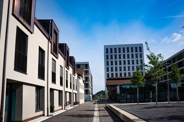 3.5 Zimmerwohnung 7. OG, modern + lichtdurchflutet im Tower 3