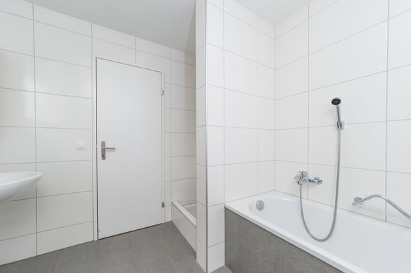 So lässt es sich wohnen! 82m2 Terrasse! 8