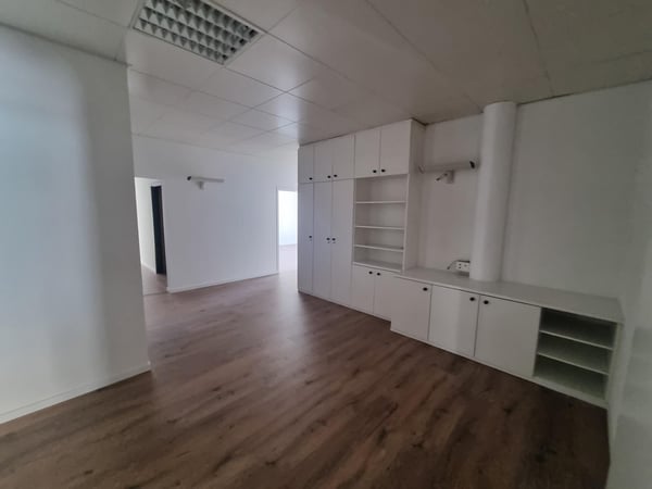 Luminoso ufficio - rif. 957 7