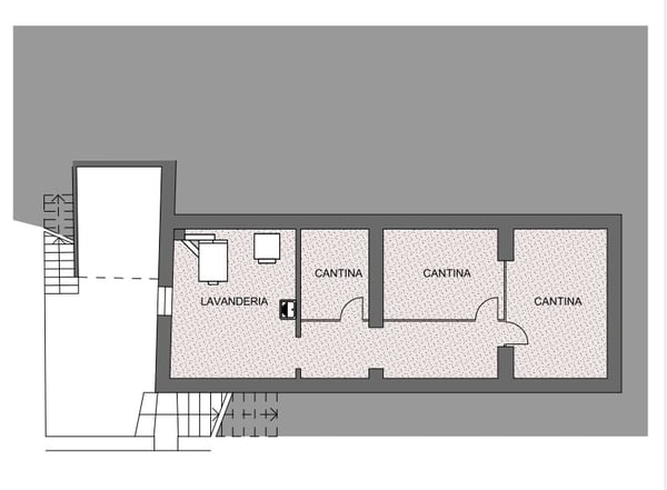 Casa con tre appartamenti immersa nel verde 5