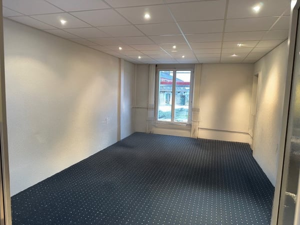 Local commercial de 266 m2 à vendre au centre ville 8