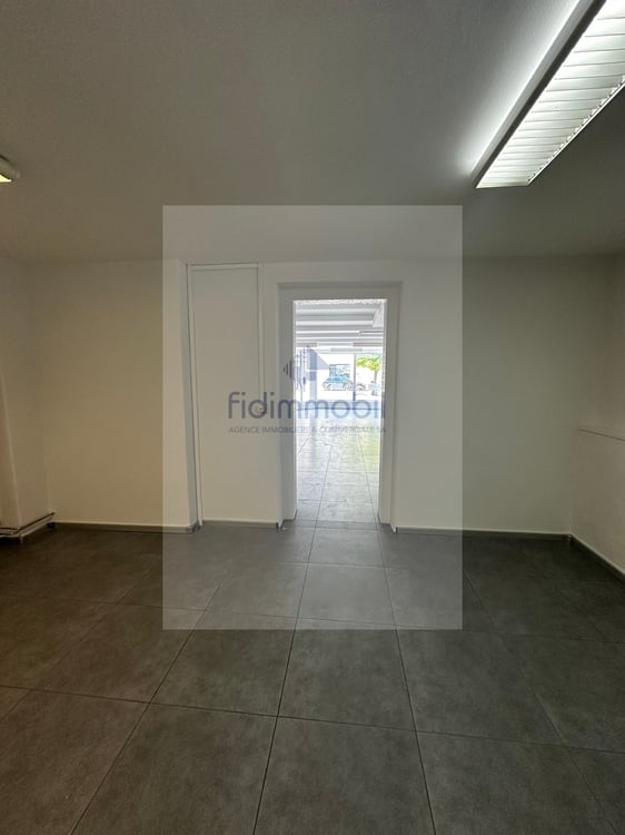 Local commercial en centre-ville 6