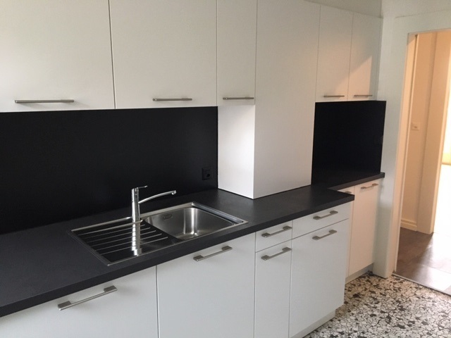 Bild APPARTEMENT AVEC BALCON PROCHE DE TOUTES LES COMMODITES