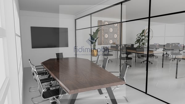 Local commercial spacieux et idéalement situé en zone industrielle 5