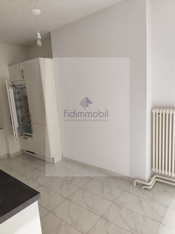 A louer, 1 pièces, Jardinière 111, La Chaux-de-Fonds 2