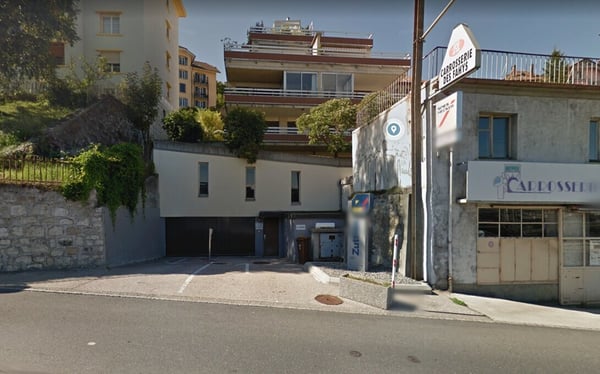 PLACES DE PARC DANS GARAGE COLLECTIF PROCHES DE TOUTES COMMODITÉS 2