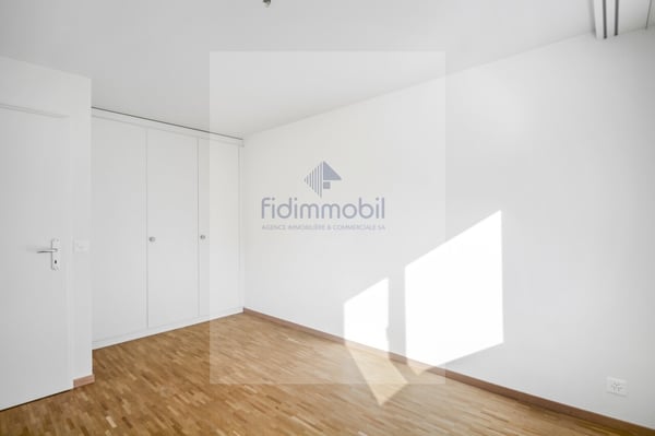 Splendide attique de 3.5 pièces à louer à Neuchâtel 10