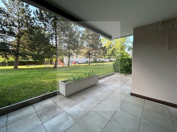 GRAND APPARTEMENT DE 2.5 PIÈCES AU REZ AVEC TERRASSE 10