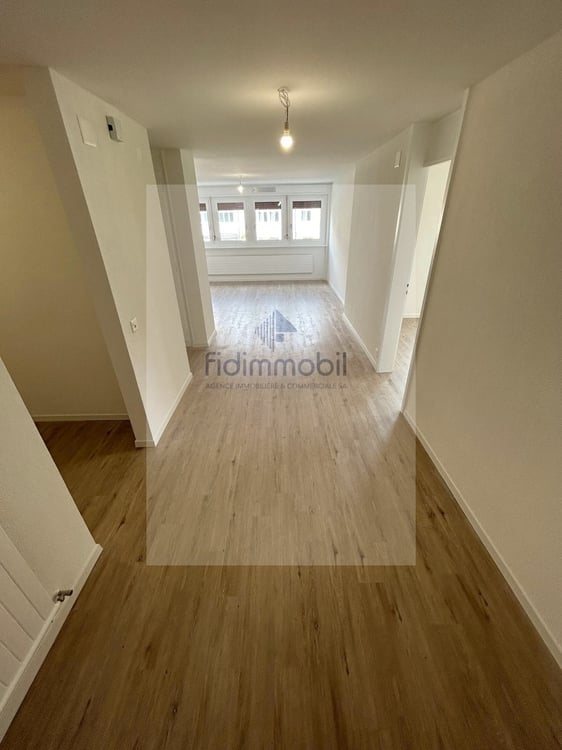 Appartement de 2 pièces au 8ème étage 4