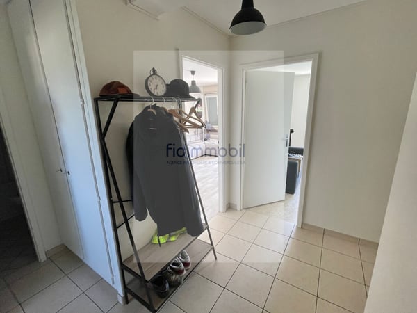 Appartement 3.5 pièces avec balcon à Cortaillod 2