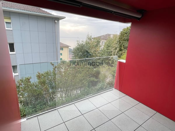 Spacieux appartement 4.5 pièces avec balcon, cave et galetas 8