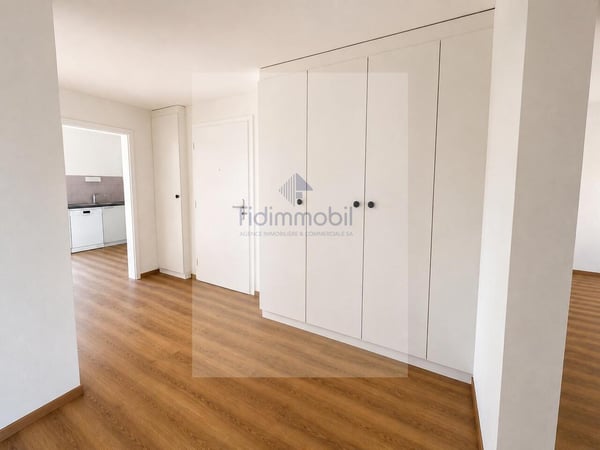 Spacieux appartement 4 pièces avec balcon et place de parc 2