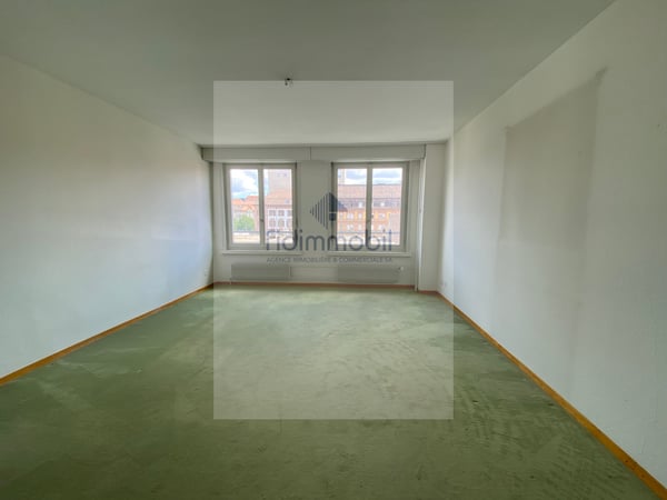 Appartement surface 144m2 à louer pour habitation ou bureaux 5