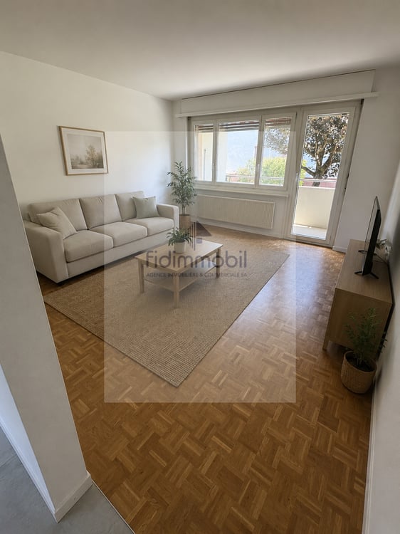 Appartement entièrement rénové de 3 pièces 4