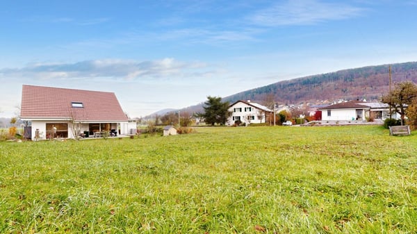 grosszügige Baulandparzelle - ruhig gelegen ohne Durchgangsverkehr 8