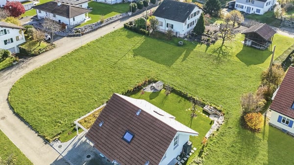 grosszügige Baulandparzelle - ruhig gelegen ohne Durchgangsverkehr 4