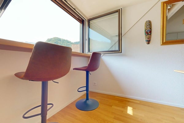 moderne 1.5-Zimmerwohnung mit eigenem Waschturm und Carport 2