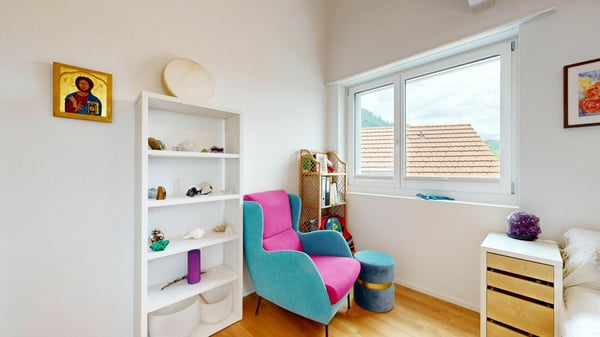 moderne 1.5-Zimmerwohnung mit eigenem Waschturm und Carport 9