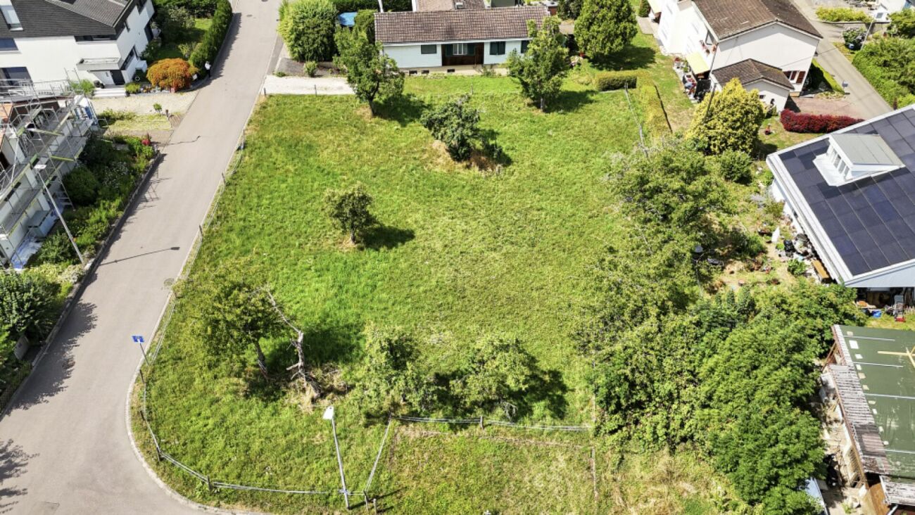 Superbe terrain à un emplacement de rêve