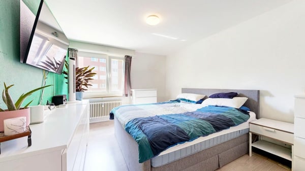 gepflegte Wohnung mit Balkon, Keller, Estrich, Waschmaschine und Parkplatz 11