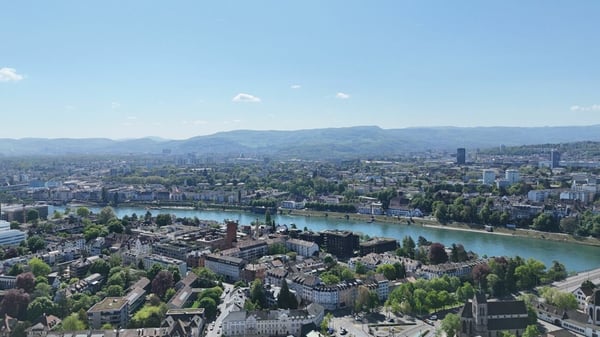 3,5-Zimmer-Wohnung realisiert derzeit als 2,5 Zimmer-Wohnung an TOP Lage im Herzen von Kleinbasel 14