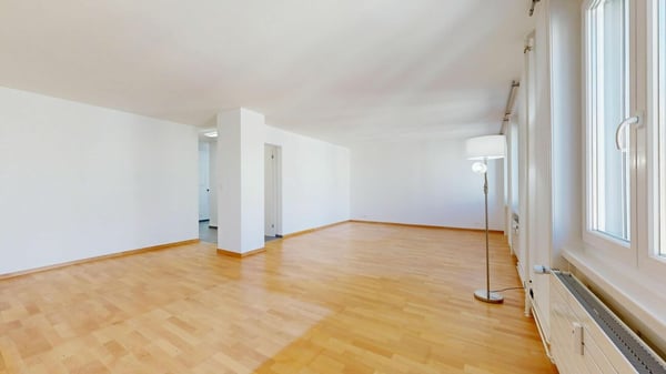 3,5-Zimmer-Wohnung realisiert derzeit als 2,5 Zimmer-Wohnung an TOP Lage im Herzen von Kleinbasel 2