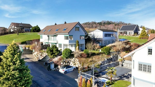 gepflegtes Einfamilienhaus an wunderbarer Lage 13