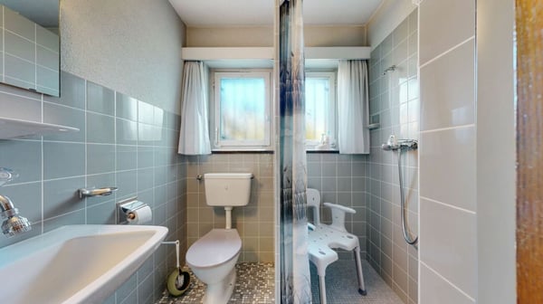 1'507 m2 Bauland an sonniger Lage mit renovationsbedürftigem Einfamilienhaus 6