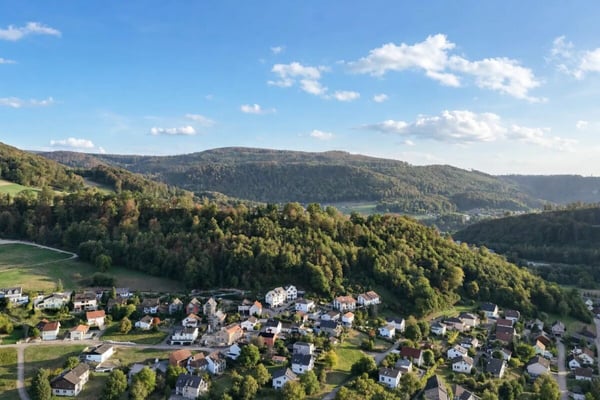 1'507 m2 Bauland an sonniger Lage mit renovationsbedürftigem Einfamilienhaus 19